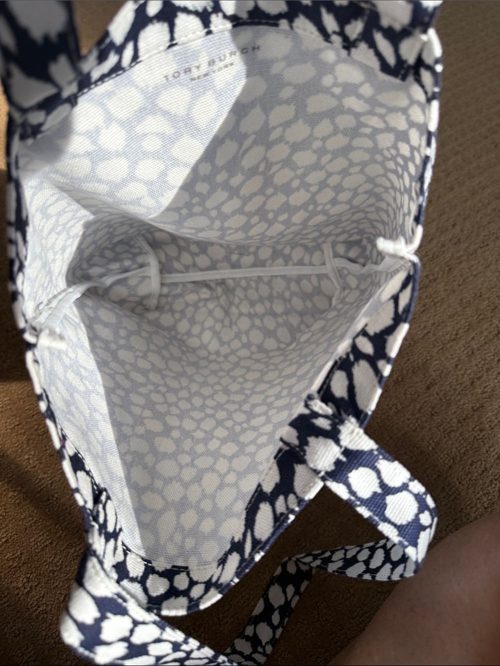 Tory Burch Colorblock printed tote - Picture 3 of 5